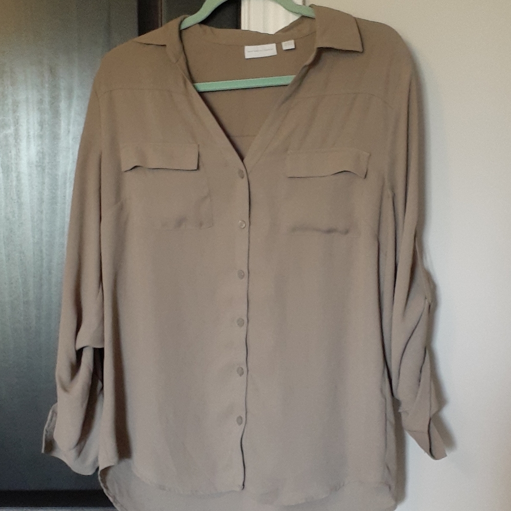 New york and company button down shirt